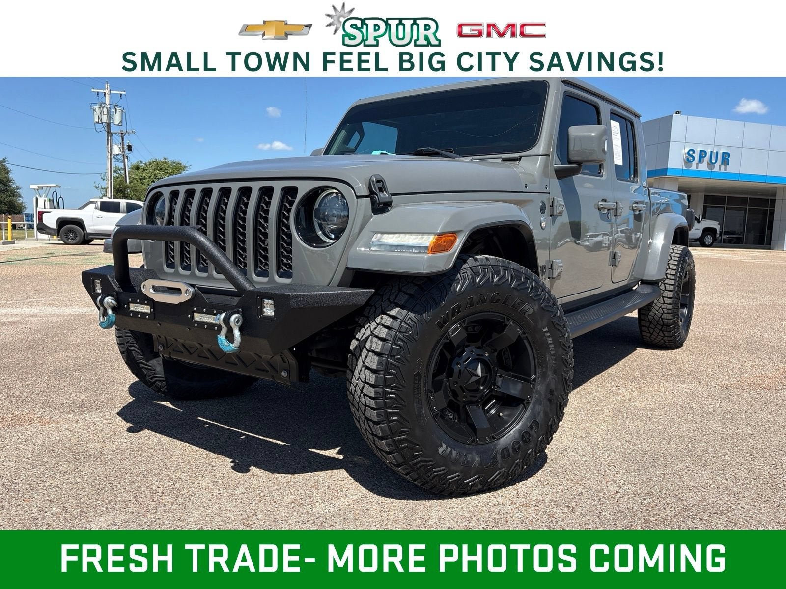 2023 Jeep Gladiator High Altitude in Other — front three-quarter view